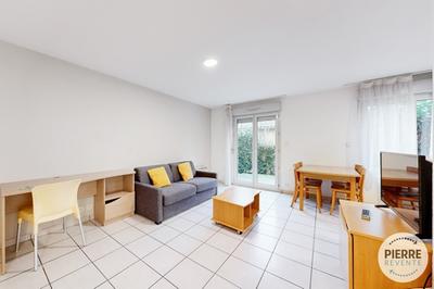 Appartement - 79 m² - 4 pièces