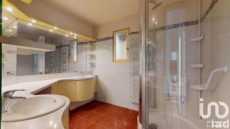 Maison - 185 m² - 6 pièces