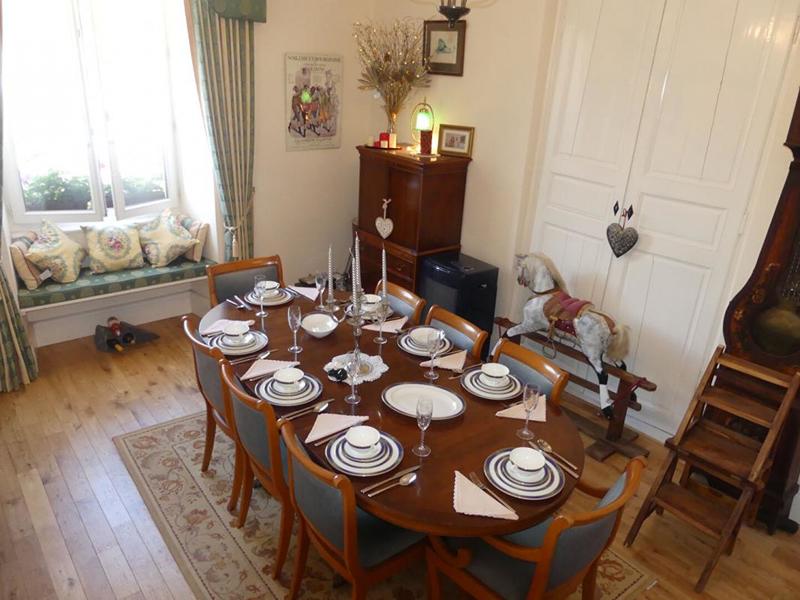 Maison chambre d'hôtes - 235 m² - 8 pièces