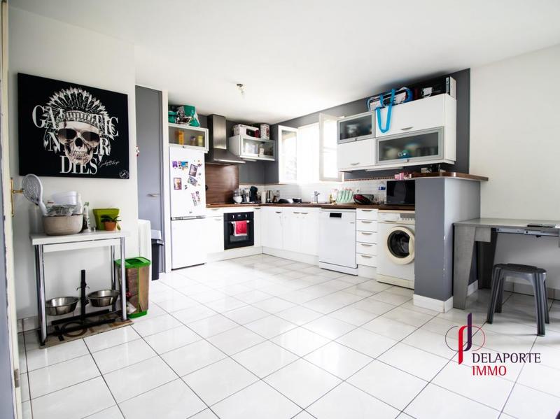 Duplex - 77 m² - 4 pièces