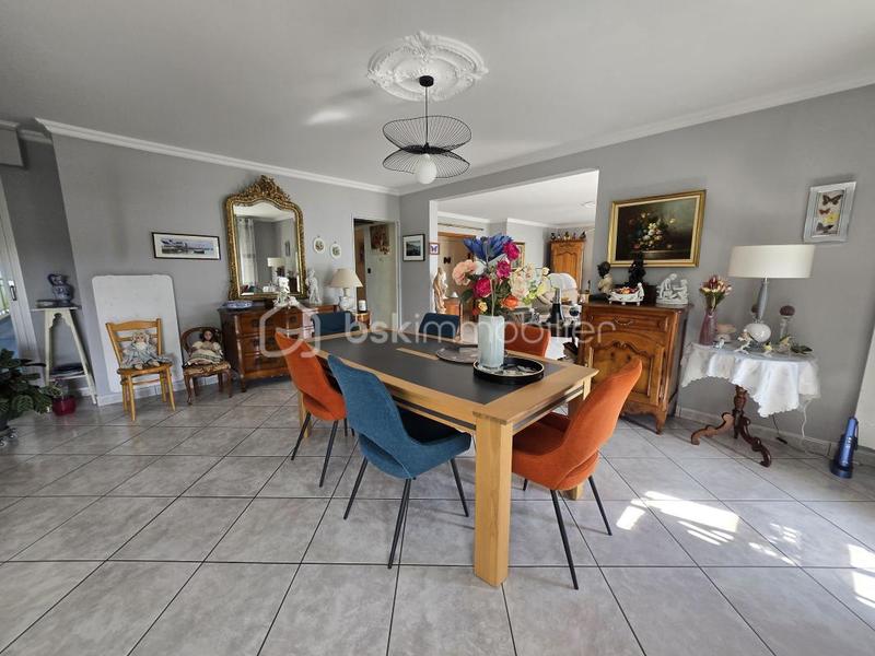 Appartement - 152 m² - 5 pièces