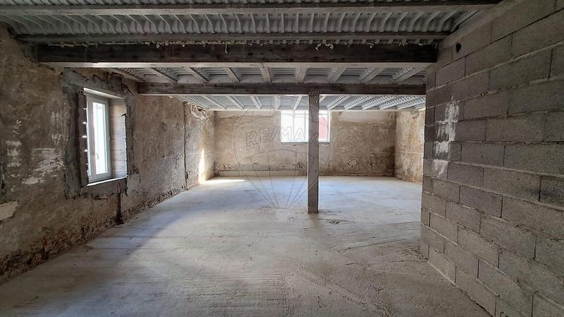 Appartement - 93 m² - 2 pièces