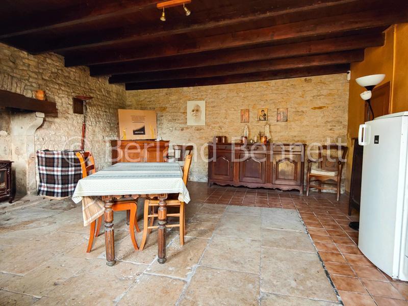 Maison en pierre - 113 m² - 4 pièces