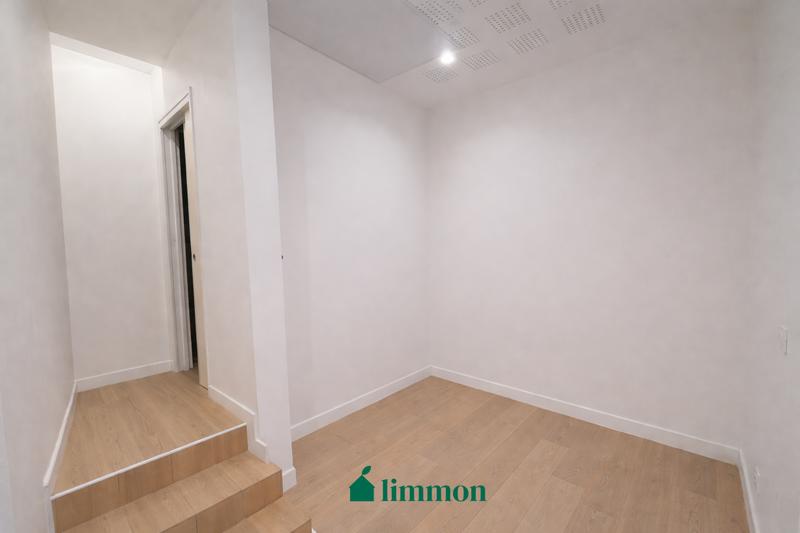 Maison - 180 m² - 5 pièces