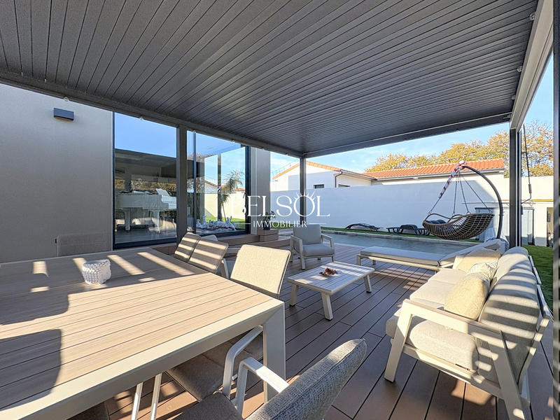 Villa - 140 m² - 5 pièces