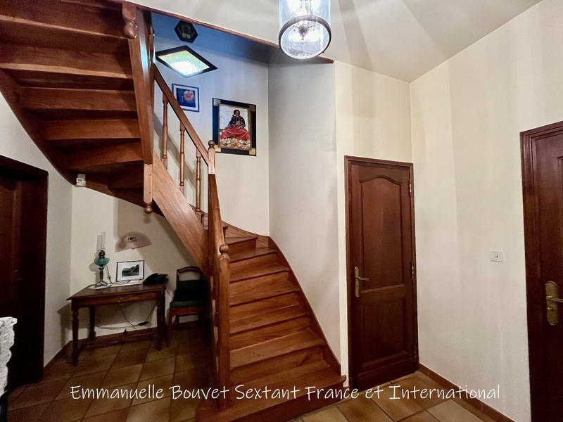 Maison - 150 m² - 6 pièces