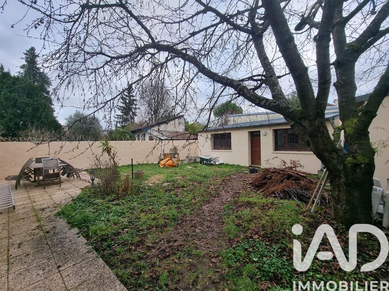 Maison - 194 m² - 9 pièces