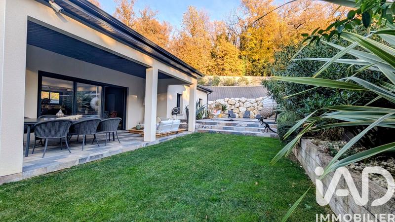 Maison - 109 m² - 5 pièces