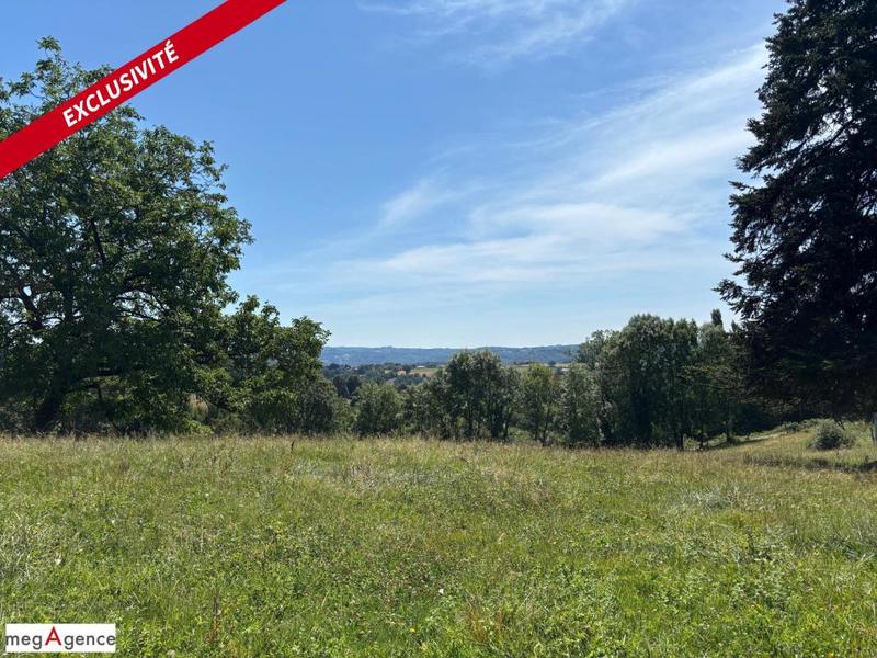 Terrain constructible - 2 810 m²