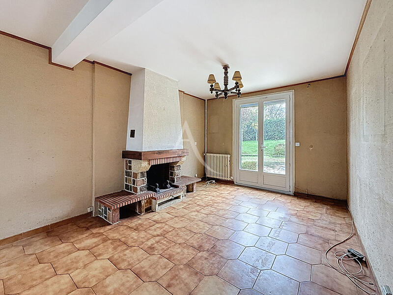 Maison - 104 m² - 5 pièces