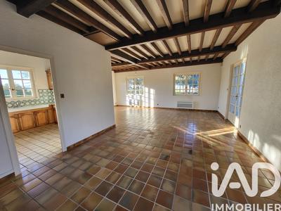 Maison - 250 m² - 8 pièces