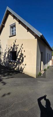 Propriété - 250 m² - 6 pièces