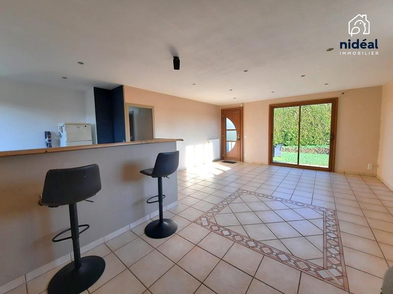 Maison - 99 m² - 4 pièces