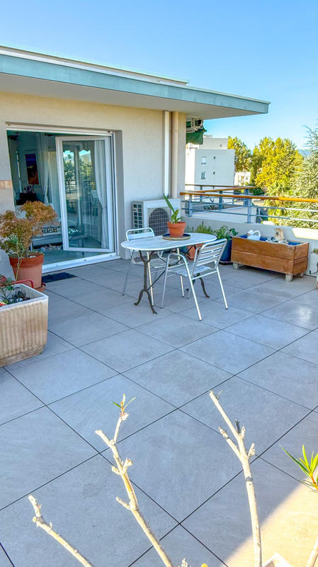 Appartement - 70 m² - 3 pièces