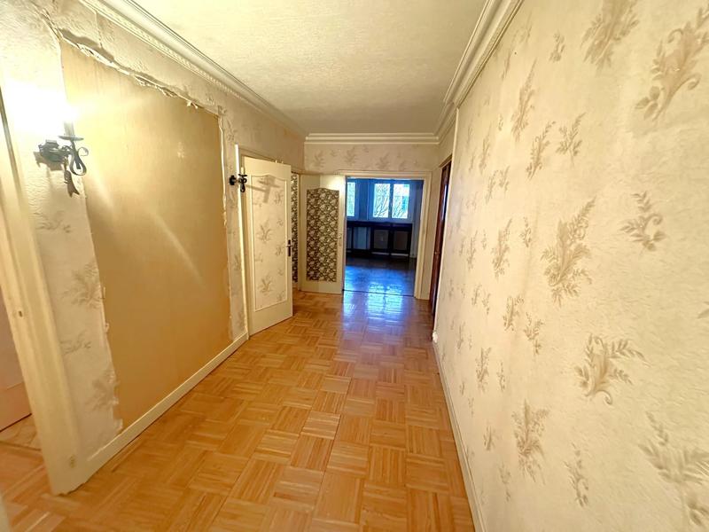 Appartement - 92 m² - 4 pièces