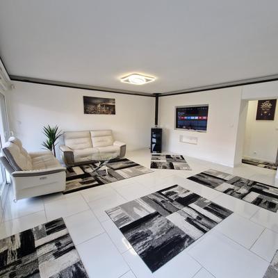 Maison - 87 m² - 3 pièces