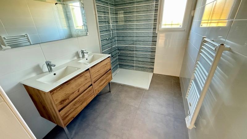 Maison - 106 m² - 5 pièces