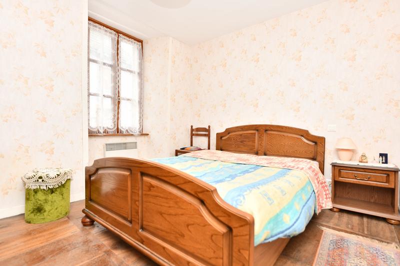 Maison - 93 m² - 5 pièces