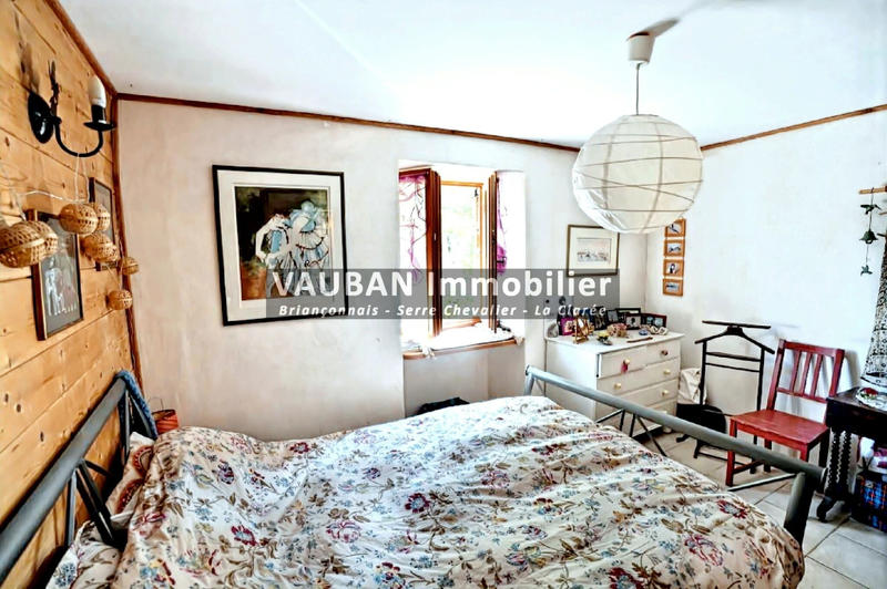 Appartement - 145 m² - 6 pièces