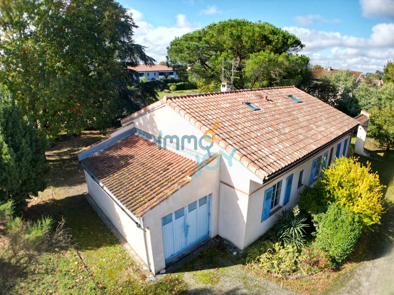 Maison - 160 m² - 7 pièces