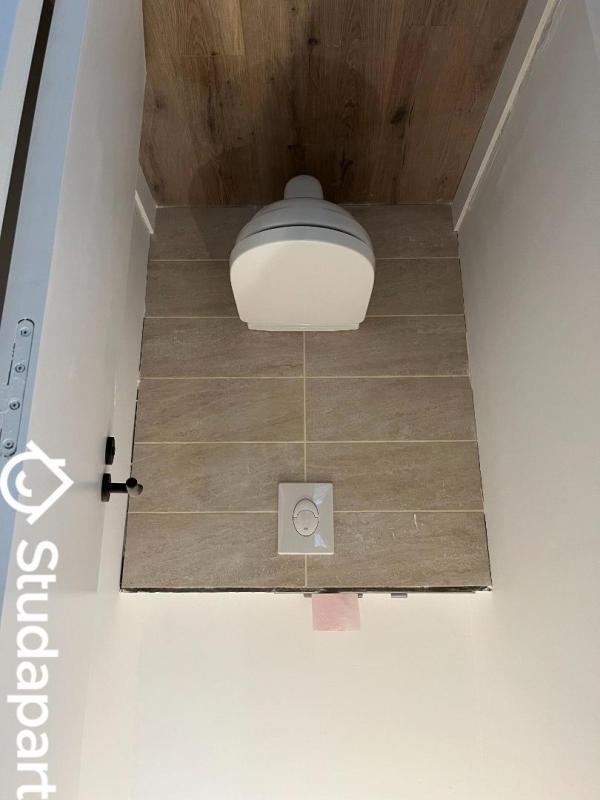 Chambre - 9 m² - 1 pièce