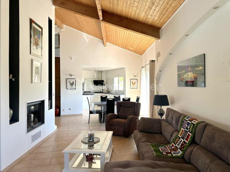 Villa - 254 m² - 7 pièces