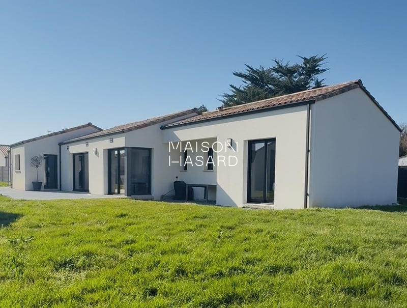 Maison contemporaine - 128 m² - 6 pièces