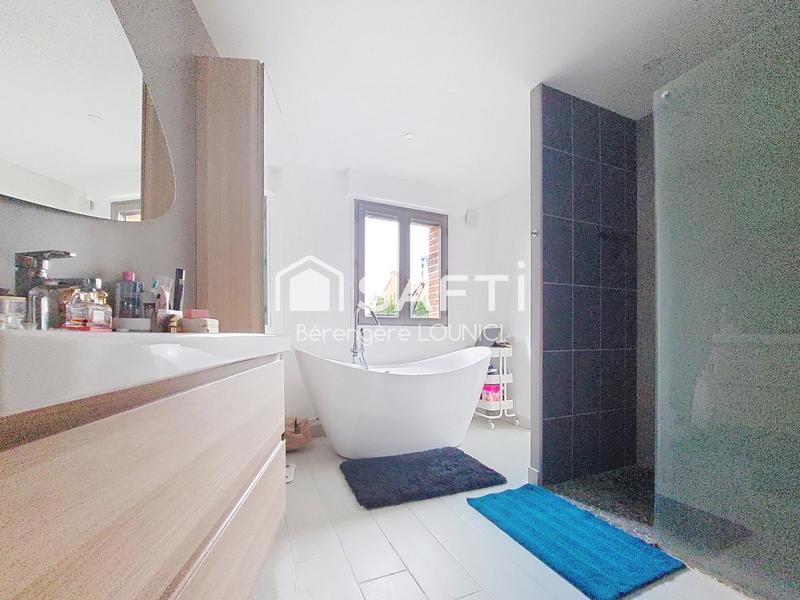 Maison - 117 m² - 5 pièces