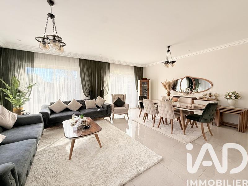 Maison - 137 m² - 4 pièces