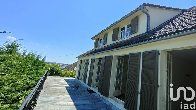 Maison - 175 m² - 7 pièces