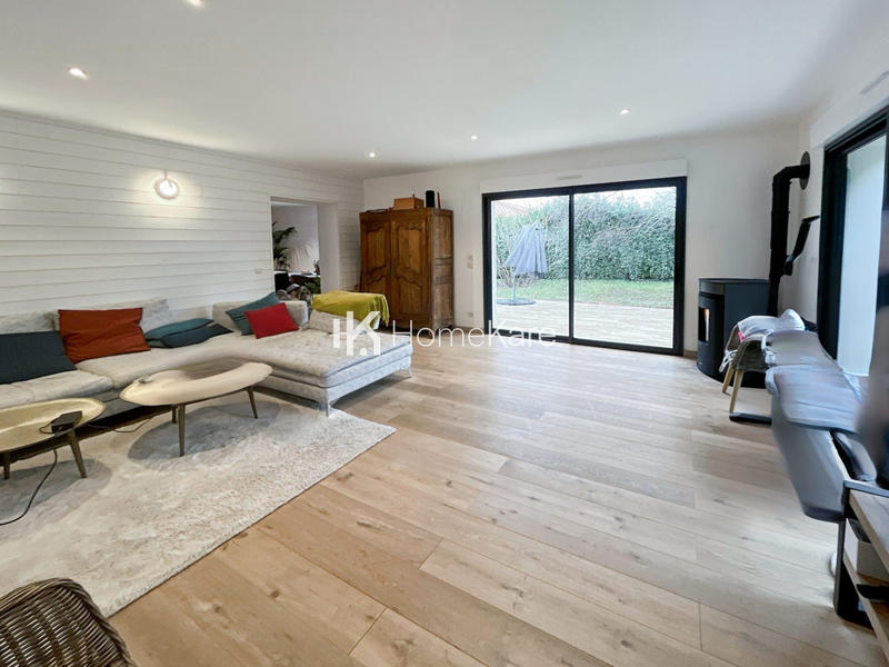 Maison - 160 m² - 5 pièces