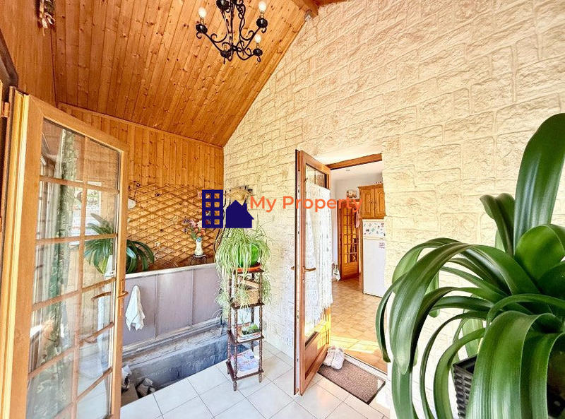 Maison - 75 m² - 5 pièces