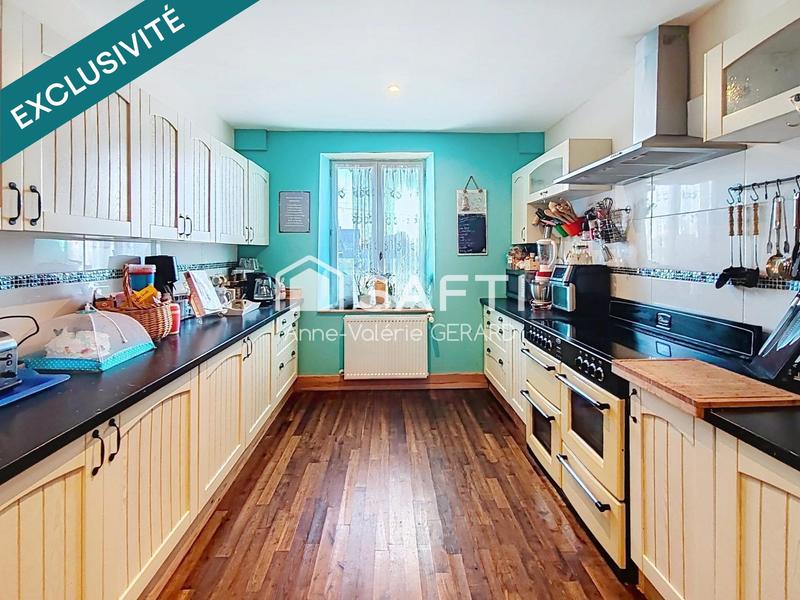 Maison - 178 m² - 7 pièces