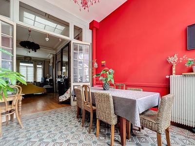 Maison - 183 m² - 6 pièces