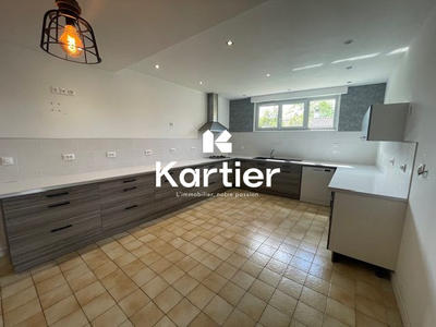 Maison ancienne - 136 m² - 6 pièces