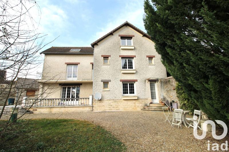 Maison - 150 m² - 7 pièces