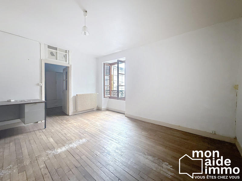 Maison - 400 m² - 15 pièces