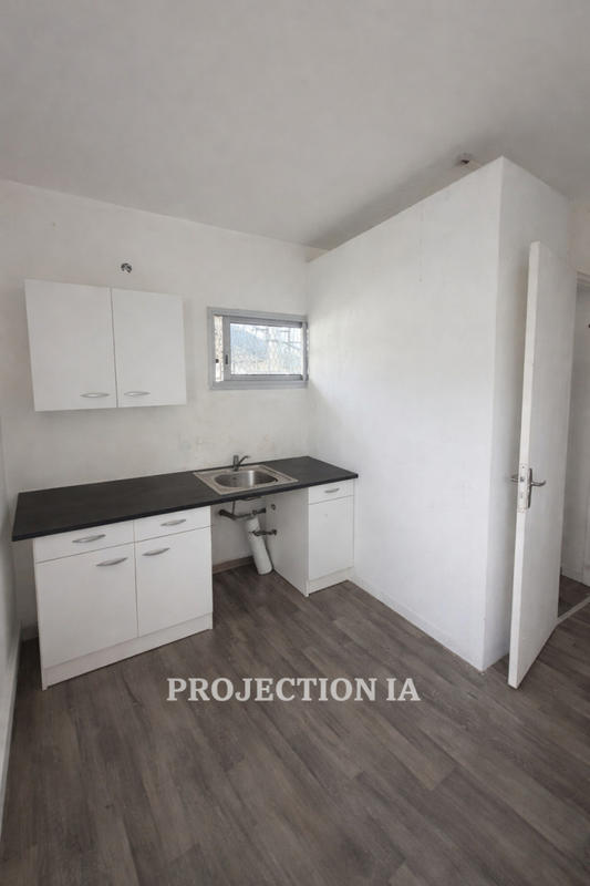 Local commercial - 32 m² - 1 pièce