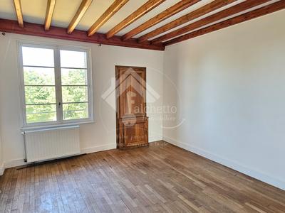 Maison - 178 m² - 8 pièces