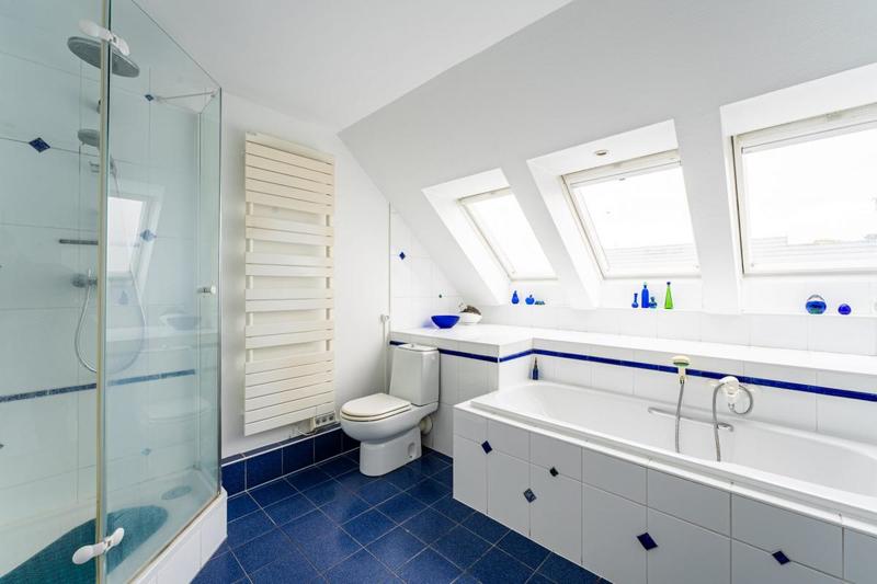 Villa - 207 m² - 7 pièces