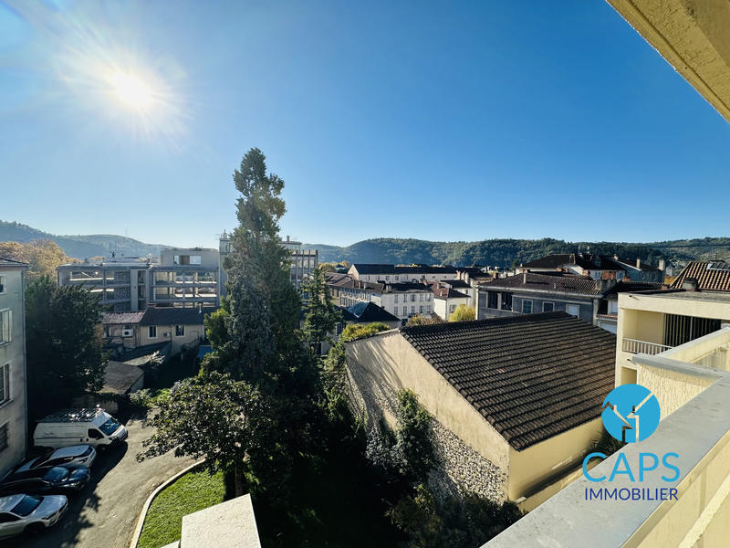 Appartement - 95 m² - 4 pièces