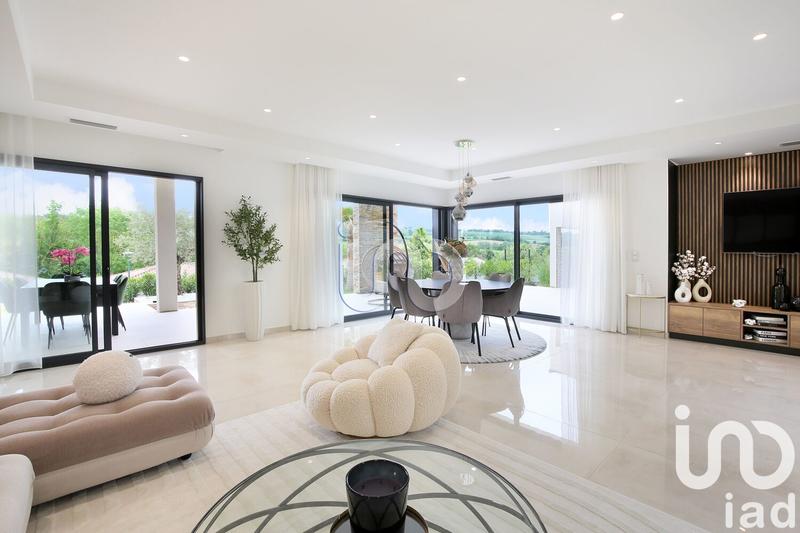 Maison de maîtres - 225 m² - 6 pièces