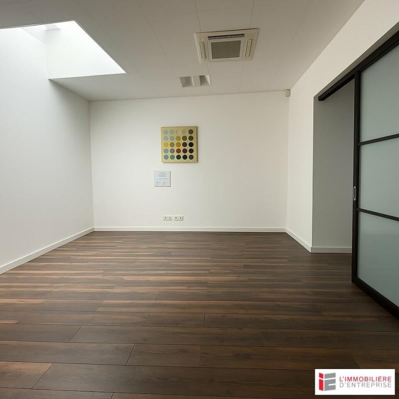 Bureau - 270 m²