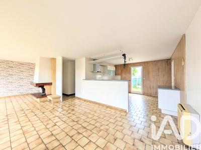 Maison de ville - 90 m² - 4 pièces