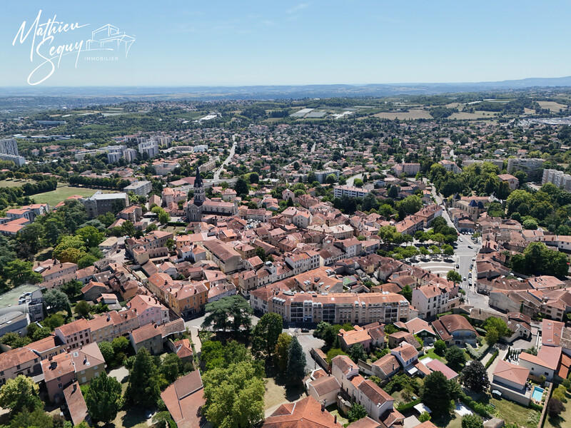 Appartement - 96 m² - 4 pièces