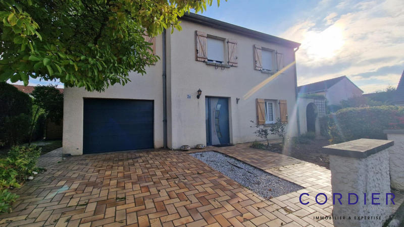 Maison - 115 m² - 6 pièces