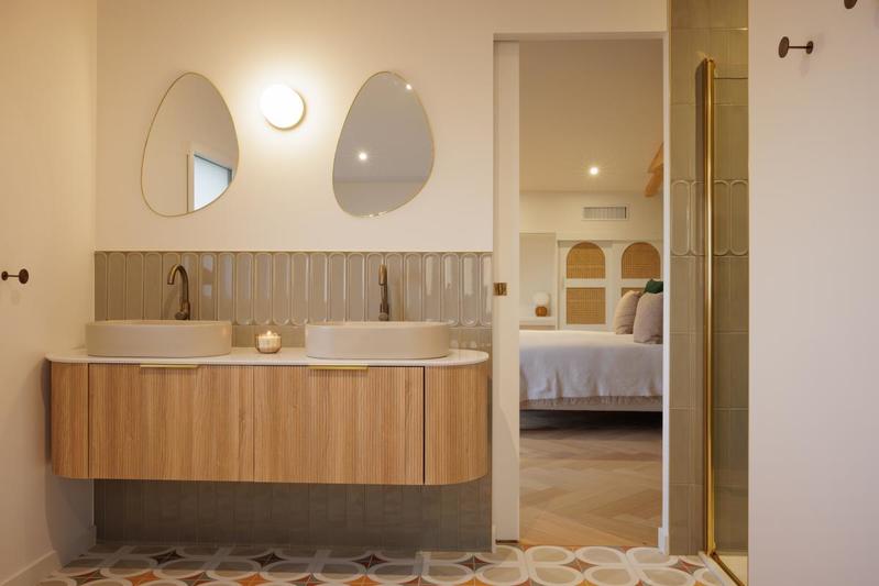 Villa - 493 m² - 14 pièces