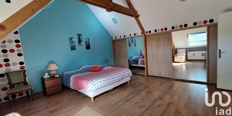 Maison - 167 m² - 7 pièces