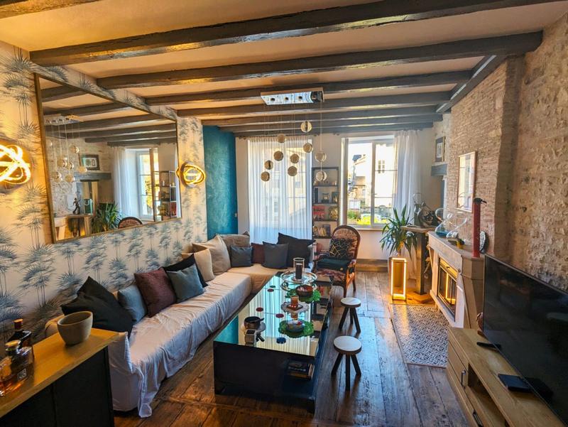 Maison - 232 m² - 6 pièces