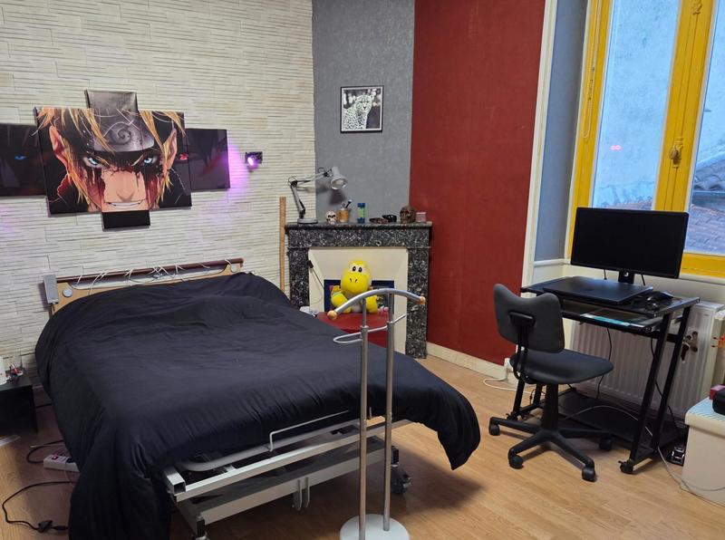 Maison - 214 m² - 9 pièces